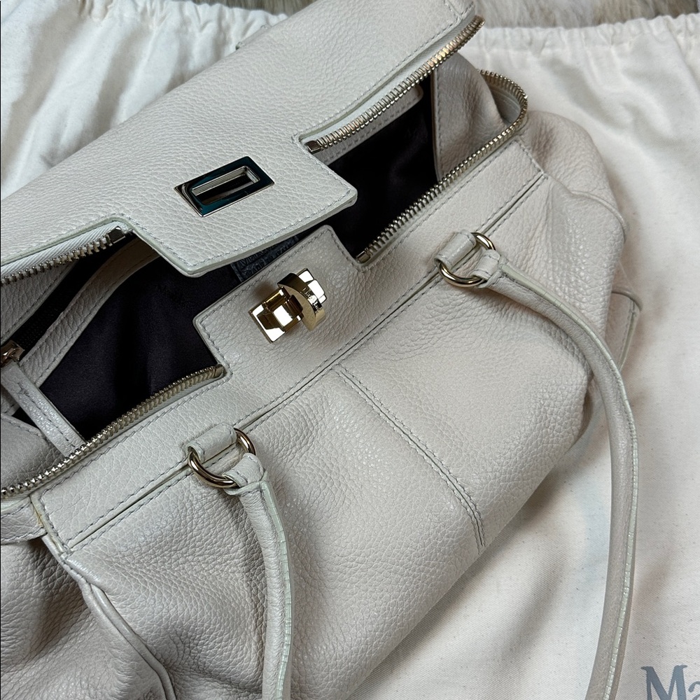 Max Mara Neutral Leather Top Handle Bag | Gold Hardware | Made in Italy - Picture 16 of 16